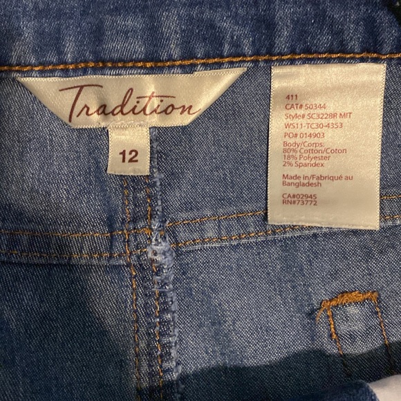 Tradition Denim shorts size 12 - Picture 5 of 10